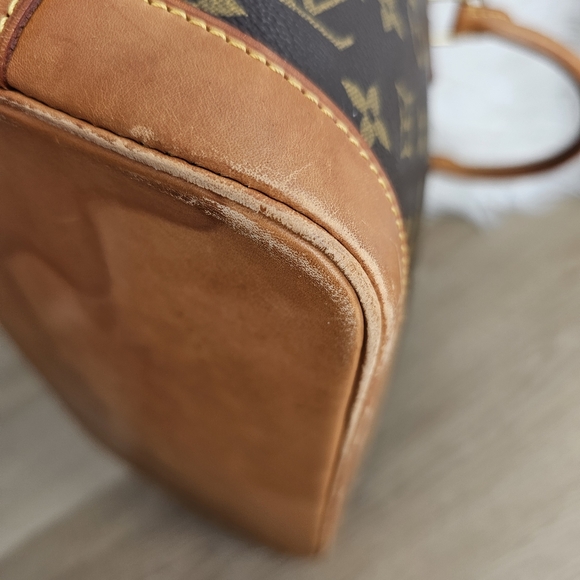 SOLD 🔥🔥Authentic Louis Vuitton Alma PM - Picture 11 of 17